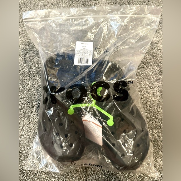 Black Bella Clog Crocs | Brand NEW | W8 - Picture 8 of 17